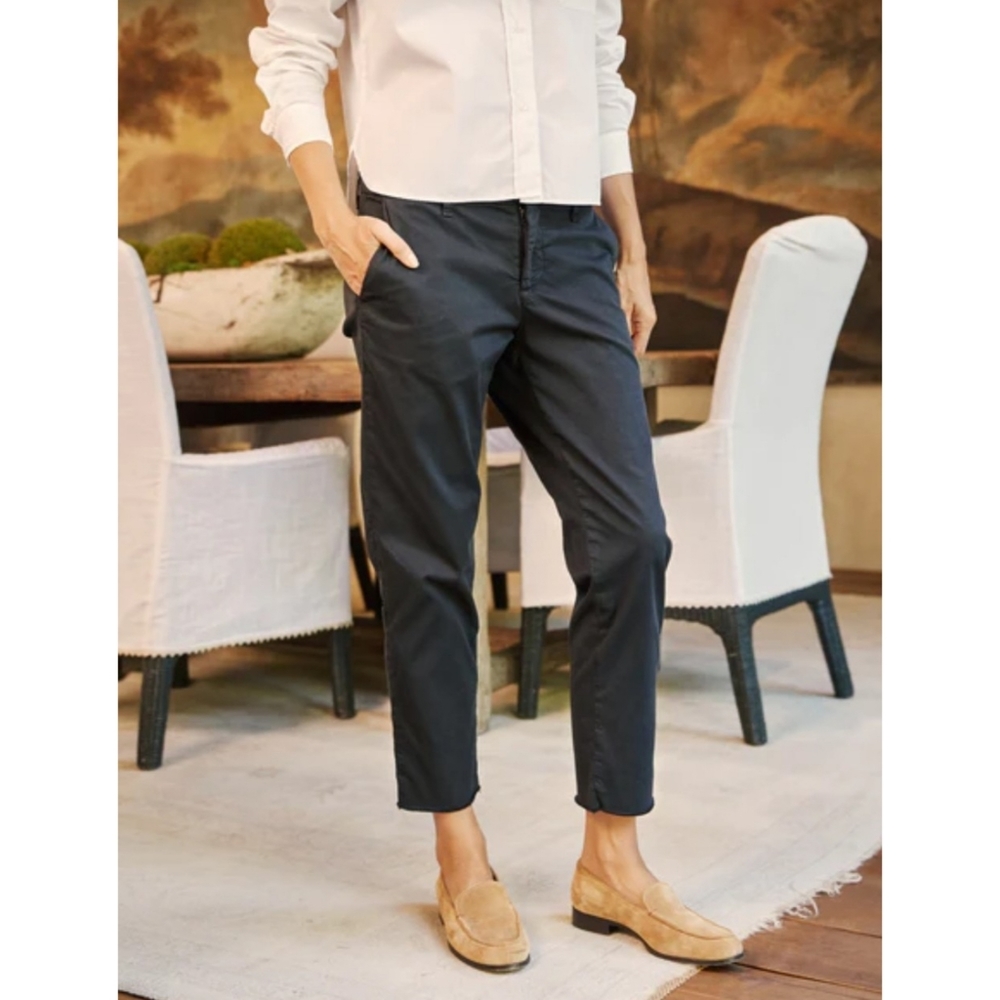 Frank & Eileen | Wicklow Italian Performance Twill Chino in Washed Black Size 8